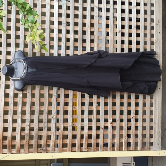 Black long evening dress - Picture 2 of 4